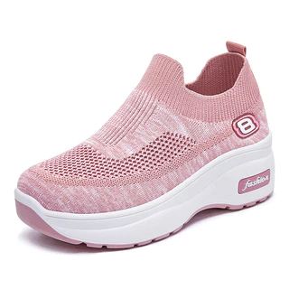 หนาSoled Slip-Onบินทอตาข่ายระบายอากาศสบายๆกีฬารองเท้าผู้หญิงAll-Match Soft-Soled Com