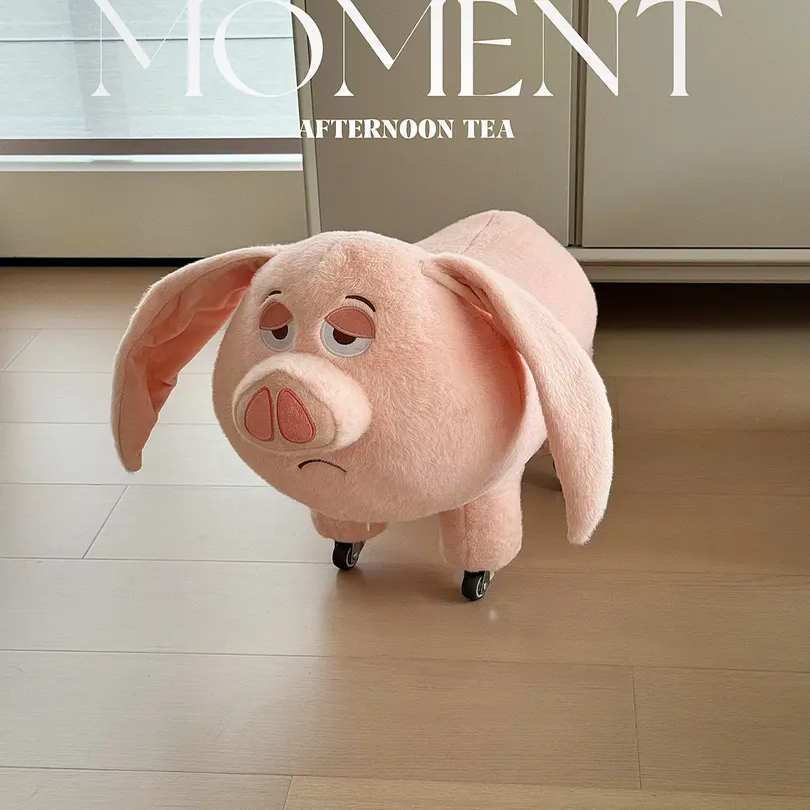 Flying Piggy สตูลเด็ก Nezha Taiyi ของขวัญวันเกิดจริง Mount Slip-On สตูลน่ารัก Influencer สตูล