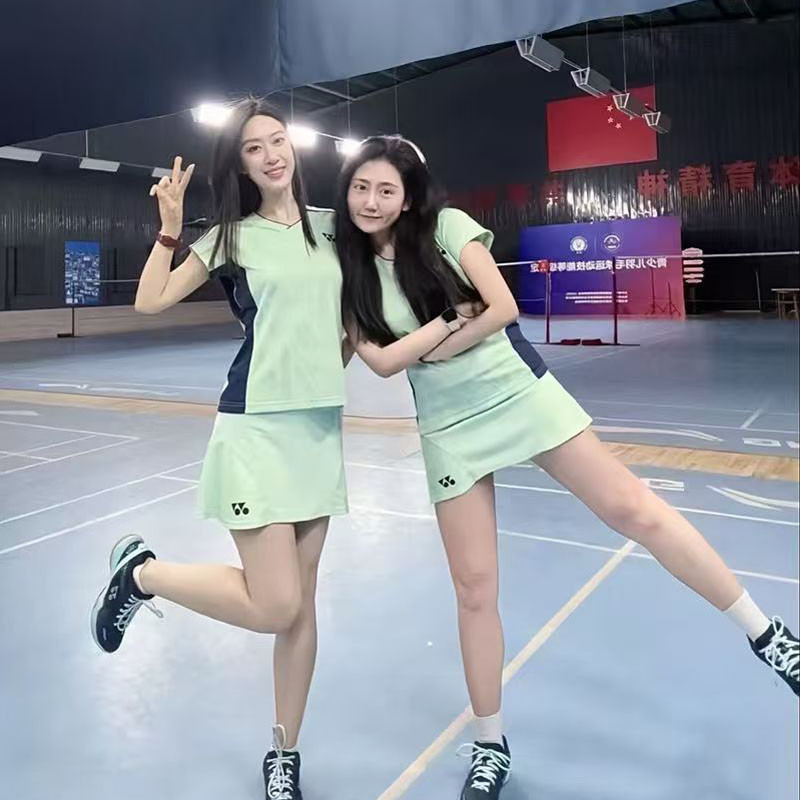 ชุดแบดมินตันสำหรับผู้หญิงและเยาวชน พร้อมเสื้อยูนิฟอร์มและกระโปรง ระบายอากาศได้ดีในฤดูร้อน - รูปที่ 2