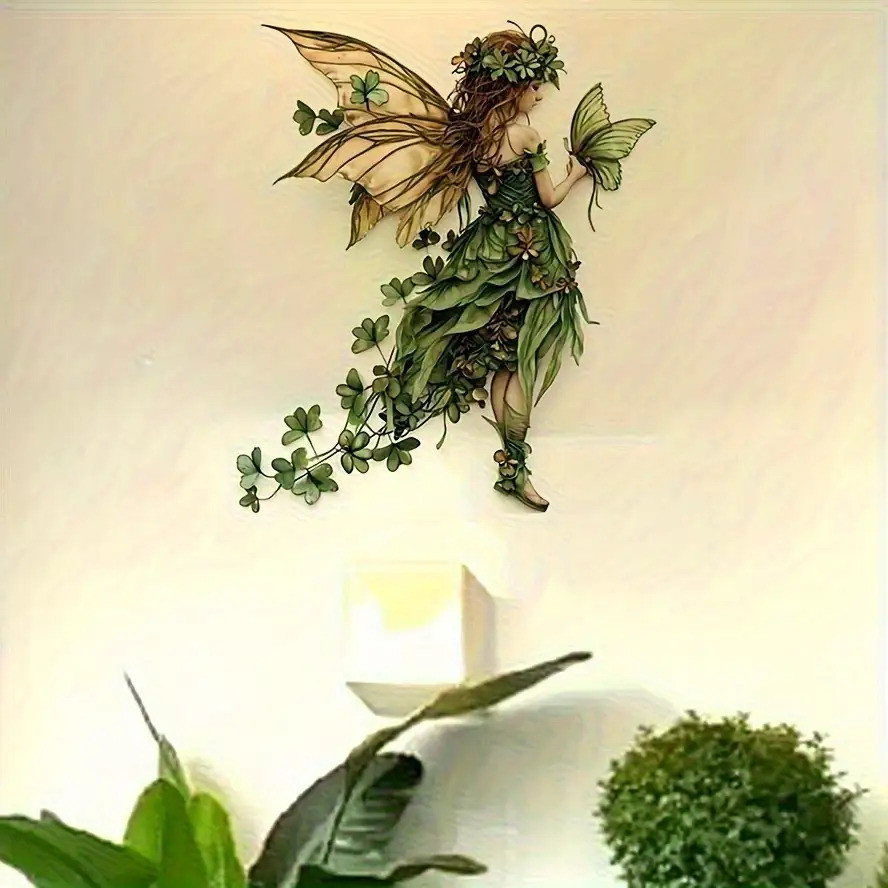 Green Fairy & Butterfly Wall Decal - พีวีซีติดผนังเอง ออกแบบป่าenchanted สำหรับการประดับห้องนอน ห้องนั่งเล่น หรือเทศกาลคริสต์มาส