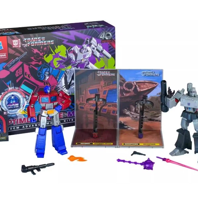 Transformers Yolopark อมตะรุ่นเคลื่อนย้ายได้ G1 Optimus Prime G1 Megatron Set Version