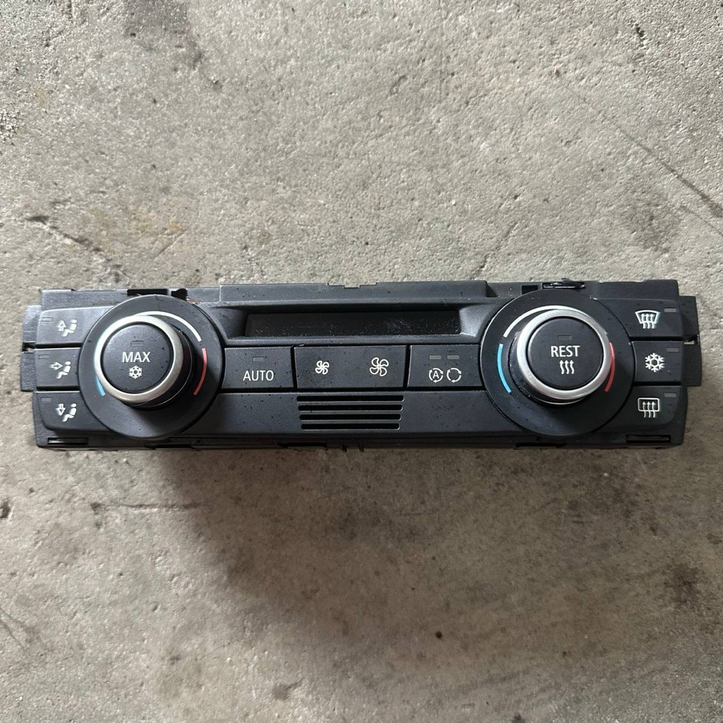 สวิตช์ควบคุม AIRCOND BMW E87 116i ใช้แล้วจากญี่ปุ่น