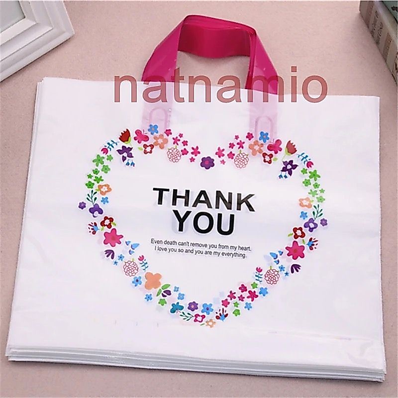 ถุงพลาสติก ถุงแฟชั่น ถุงหูหิ้ว ถุงของขวัญ ลายTHANK YOUหัวใจ แพค50ใบ