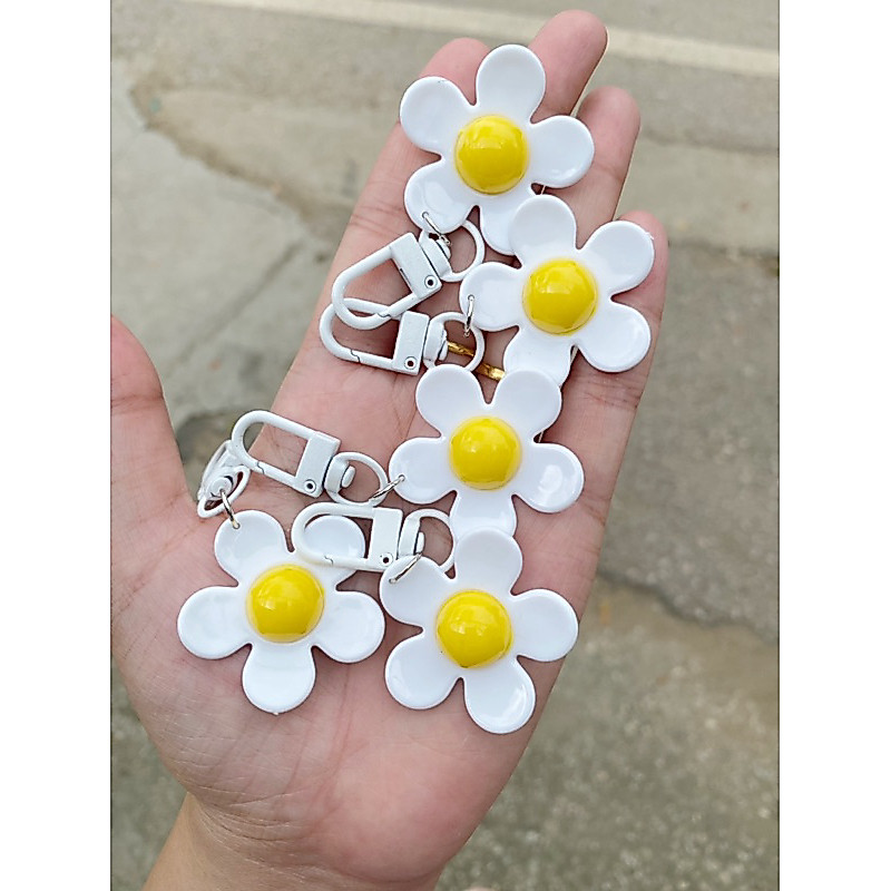 พวงกุญแจ ดอกไม้ พร้อมส่ง