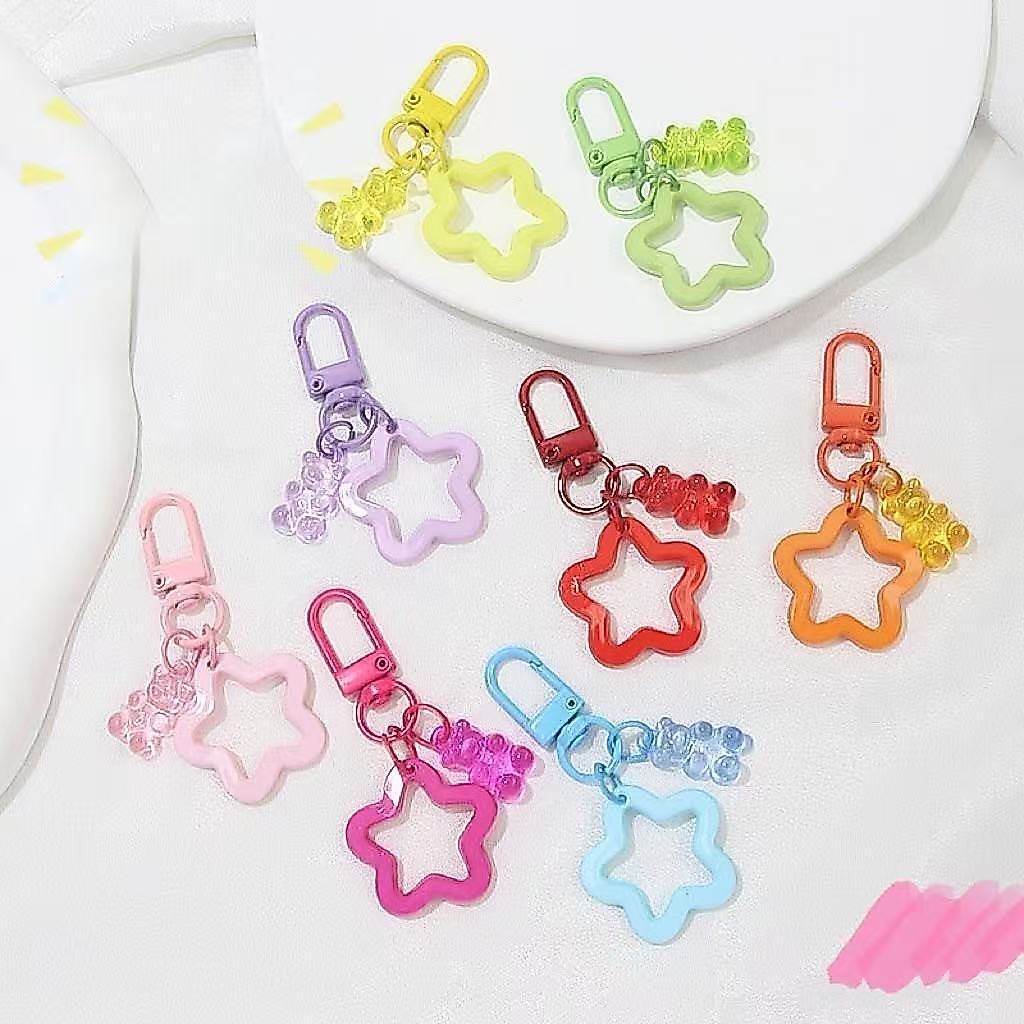 หมีสีกลวงดาวห้าแฉกพวงกุญแจจี้อะคริลิหูฟังกรณีกระเป๋าจี้ทําเองอุปกรณ์ตกแต่ง