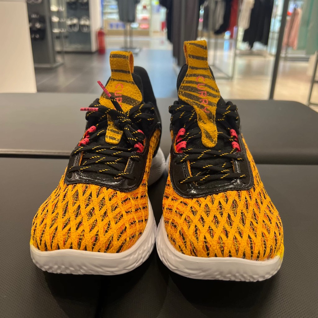 Under Armour UA Curry Curry Curry 9 รองเท้าบาสเก็ตบอลกีฬาผู้ชายระบายอากาศ3025684 3024248