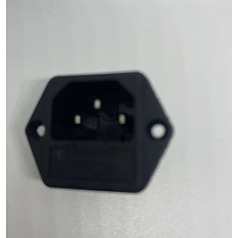 ซ็อกเก็ต 15A 250 V ac 3 ช่องเสียบสายไฟสินค้าอย่างดีดูที่ตัวเลือกไม่รวมฟิวส์