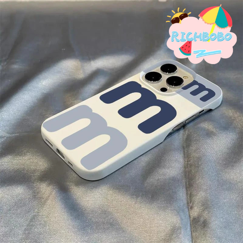 COD-สต๊อกไทย เคสไอโฟนตัวอักษรMสำหรับiPhone 17161514131211XSMaxXRกันน้ำกันกระแทกนุ่มมือไม่ลื่นกันรอยขีดข่วนBFBBRK04