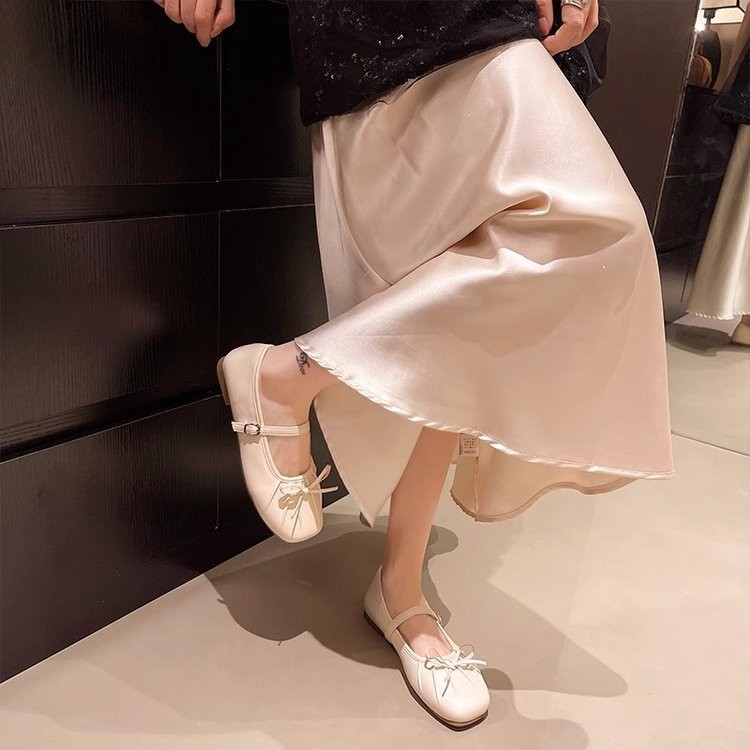 รองเท้าแมรี่เจนหัวเหลี่ยมสีเงิน รองเท้าแมรี่เจนโบว์แฟชั่นสำหรับผู้หญิง สวมใส่สบายและไม่ลื่น - รูปที่ 6