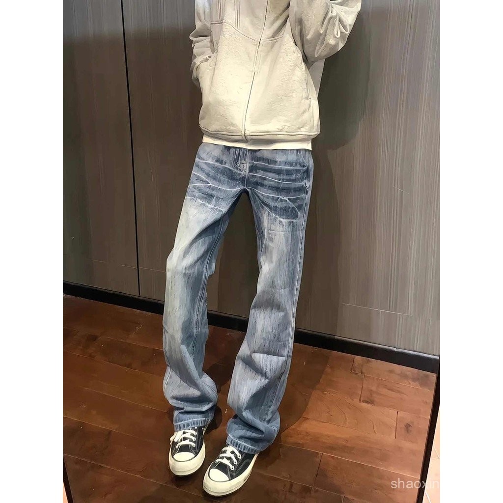 กางเกงยีนส์สีฟ้าผู้ชาย ทรงขายายอนยุค ขาบานเล็กน้อย Bcare VNYJ