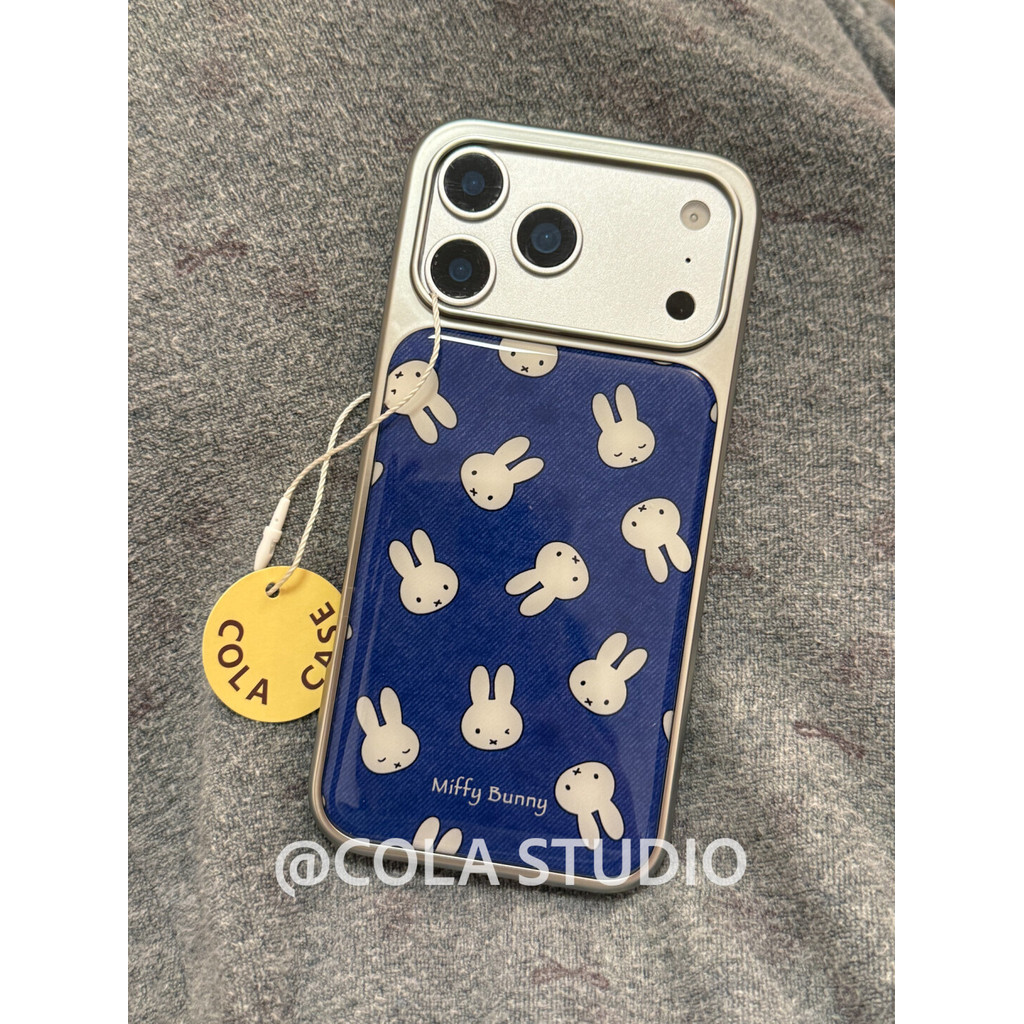 กรอบเงินชุบด้วยไฟฟ้าน่ารักสีน้ําเงินเข้มเหมาะสําหรับ 16 เคสโทรศัพท์ iPhone15promax เคสป้องกัน iPhone16 pro