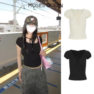MOSESQUEEN เสื้อยืดแขนสั้นคอวีลายจุดผูกเชือกหวานและลําลองสําหรับฤดูร้อน-เสื้ออเนกประสงค์แบบผูกเชือกมีสไตล์สําหรับร่างกาย #63861