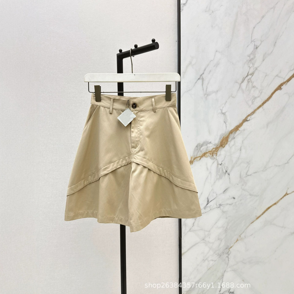 NIPT LO3 The new wide-leg mid-length pants are extremely fashionable and easy to wear, versatile in 
