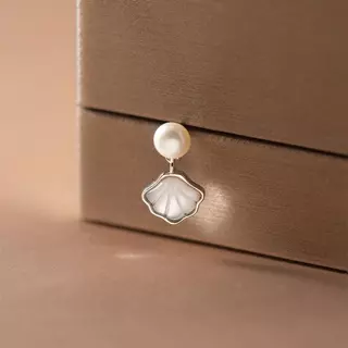 Evie Earrings ต่างหูเงินแท้ S925 [MERCELO]