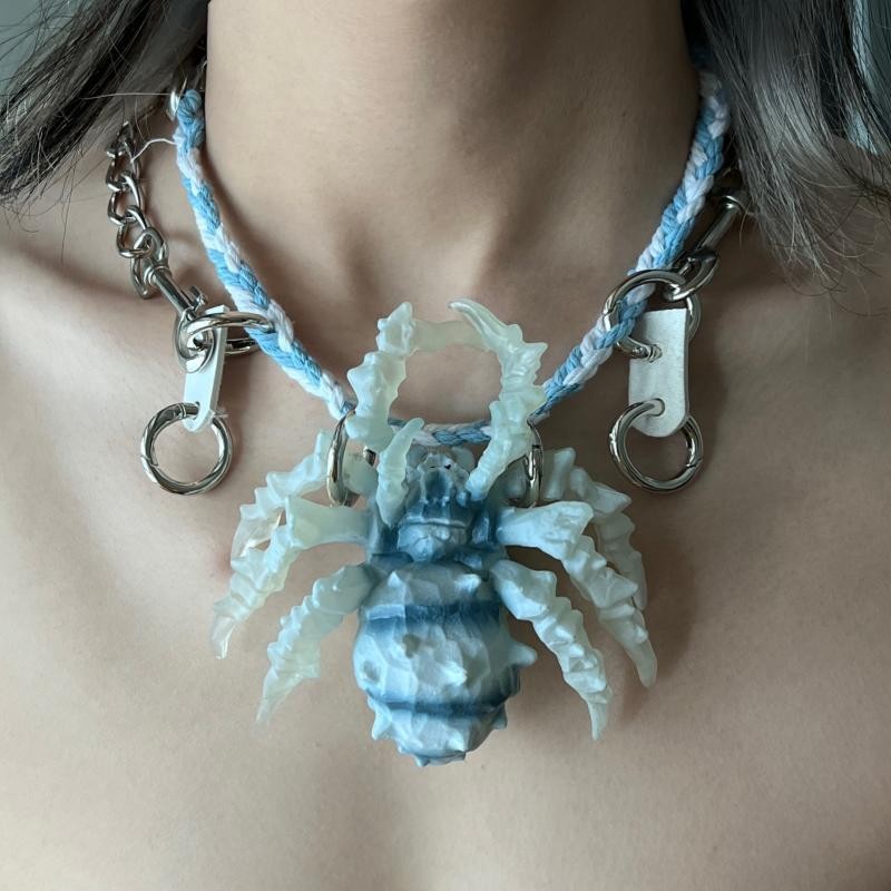 Original Metal Collar Leather Buckle Niche Design Necklace 8.29