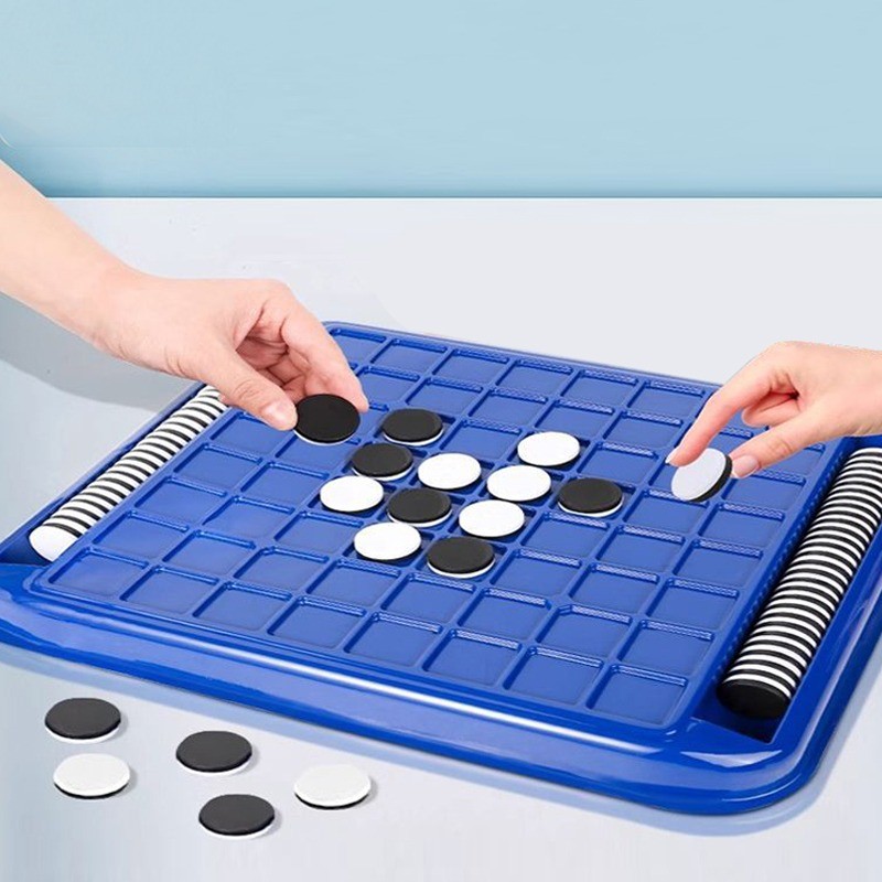 Reversi Othello เกมกระดานกลยุทธ์ปาร์ตี้ครอบครัวการเรียนรู้แบบโต้ตอบของเล่นพลิก Othello สําหรับเด็กผู