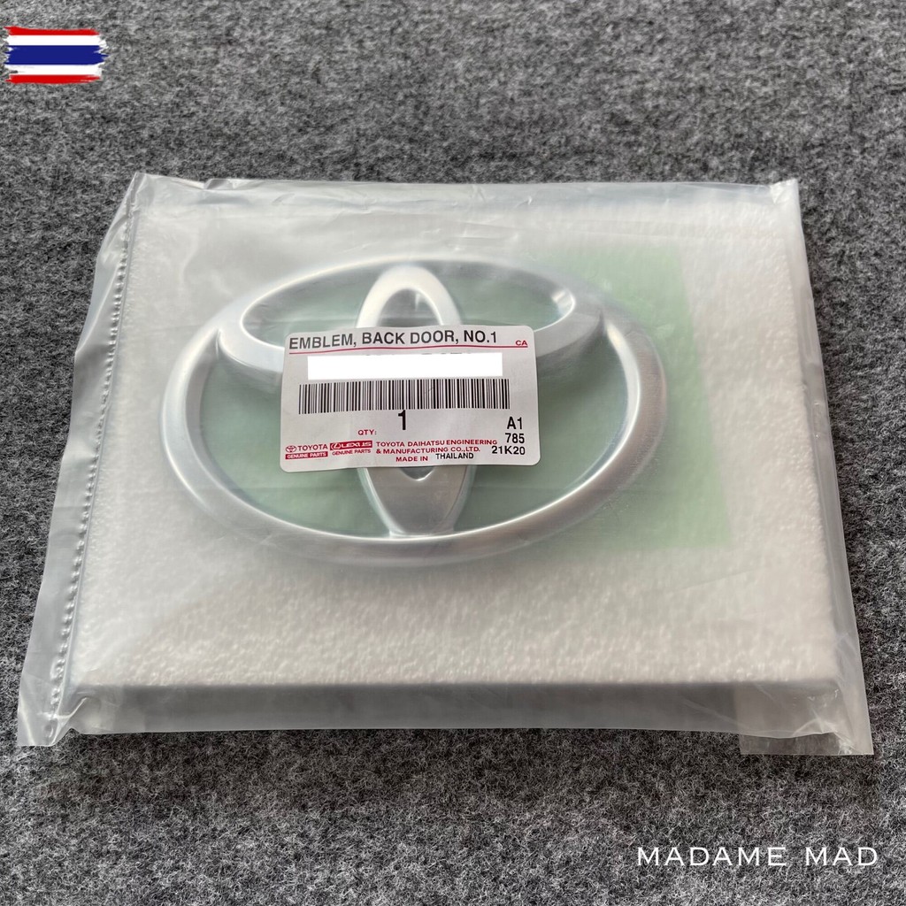 แท้ศูนย์ % โลโก้ ฝ้าย Yaris 2006-2013 ขนาด 13x9cm AOU-75431-0D070