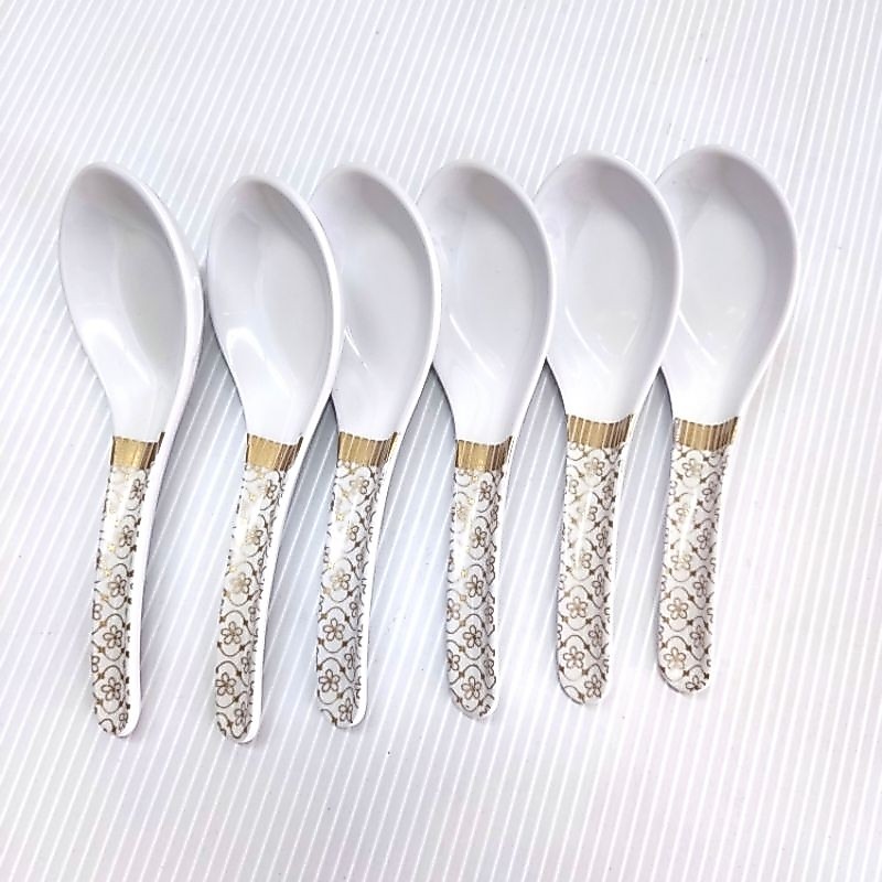 ช้อนสั้นลายกรงทอง จำนวน 6 ชิ้น ของซุปเปอร์แวร์ตรานกเพนกวิน