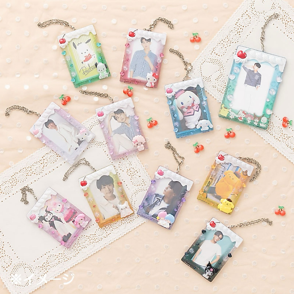 🩷🩵Sanrio Frame card เฟรมการ์ด พวงกุญแจอะคริลิคใส่การ์ด พวงกุญแจใส่รูป นำเข้าจากประเทศญี่ปุ่น🩷🩵