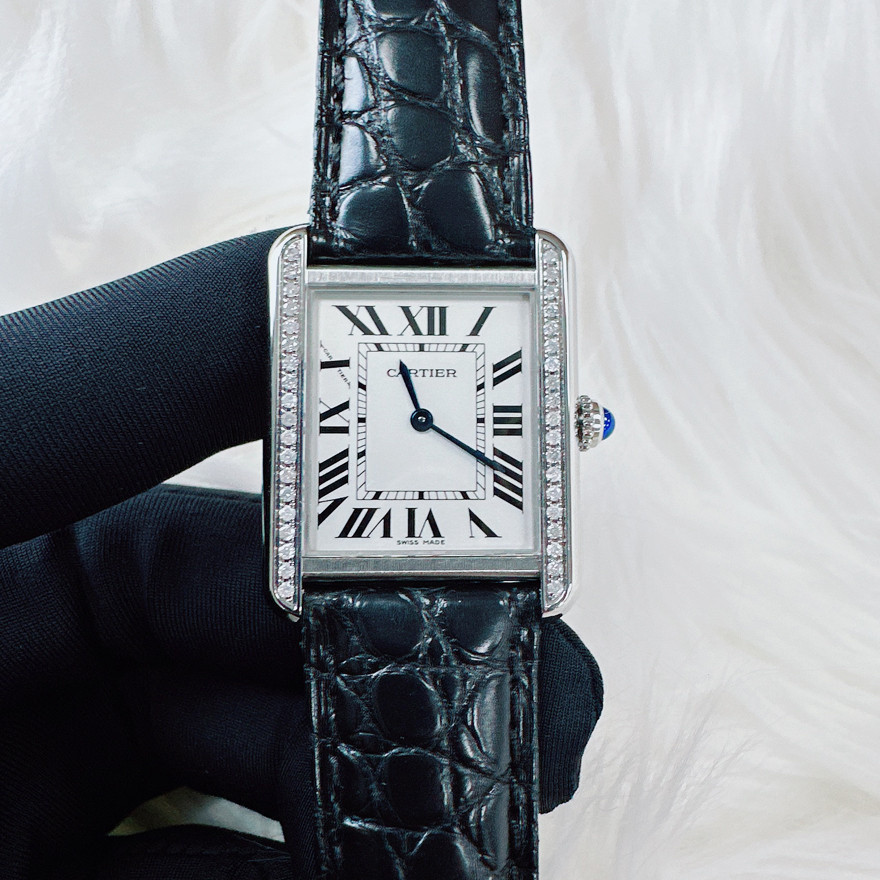 ด้านหลังเพชร CARTIER CARTIER นาฬิกา Cartier Ladies Cartier Watch Series Swiss Quartz Tank