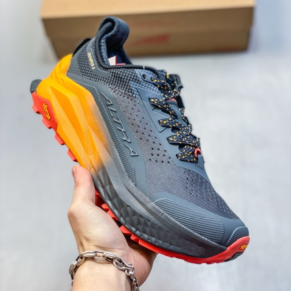 Altra M Olympus 6 รองเท้าเดินป่าและรองเท้าผ้าใบสำหรับผู้ชาย 7K5J D3LN UEV4