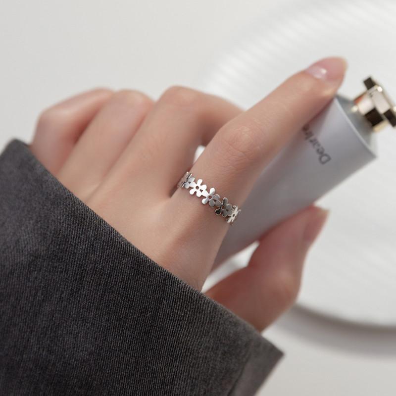 Spring Awakening Ring แหวนเงินแท้ S925 [MERCELO]
