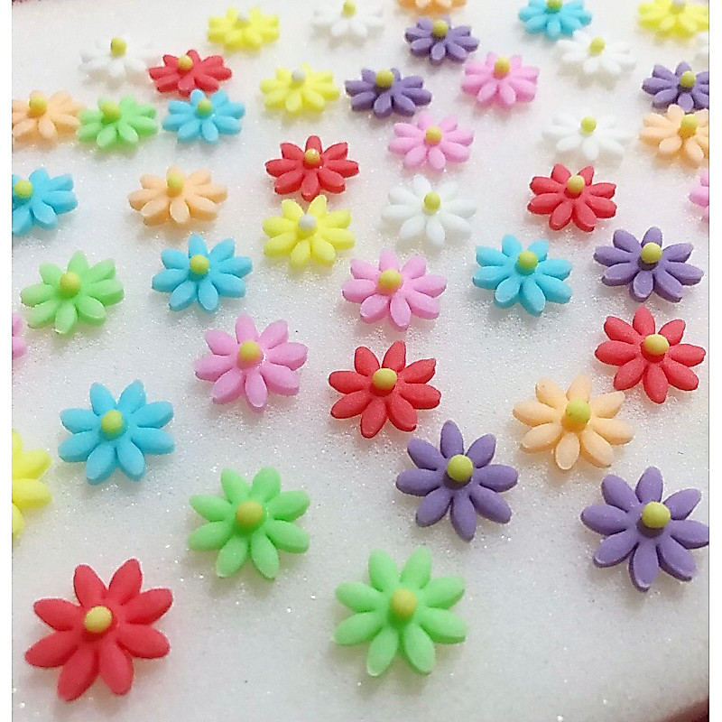น้ำตาลตกแต่งเค้ก คัพเค้ก  🌺ดอกเดซี่ ขนาด 1.8cm รับประทานได้