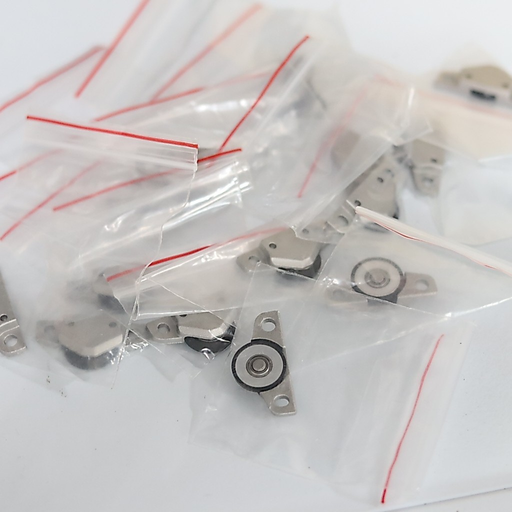 ที่ยึดลูกกลิ้งล้อหัวพิมพ์1300350สำหรับ PLQ-20เอปสัน for EPSON PLQ-20 PLQ-22 PLQ-30 PLQ-90 / PLQ20 PL