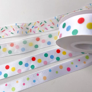 ♡ พร้อมส่ง | (5 หลา / ม้วน) Colorful dot / sprinkle Ribbon โบว์ ริบบิ้น ลายจุด สีสันสดใส ขนาด 25 mm / 2.5 cm