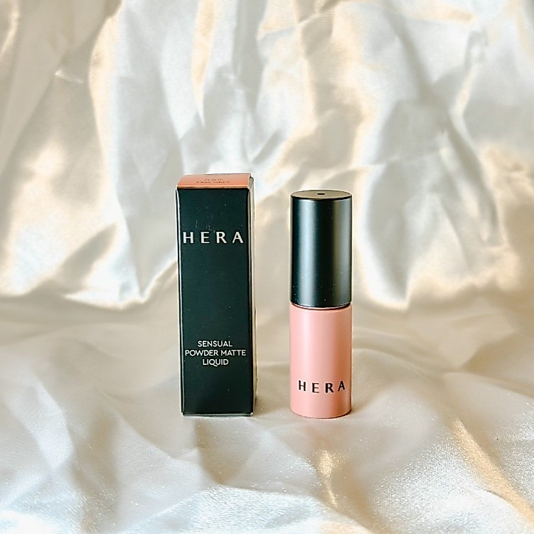 [สินค้าพร้อมส่ง] ของแท้ 💯% HERA Sensual Powder Matte Liquid สี Earl Grey 426 ขนาด 1.4g