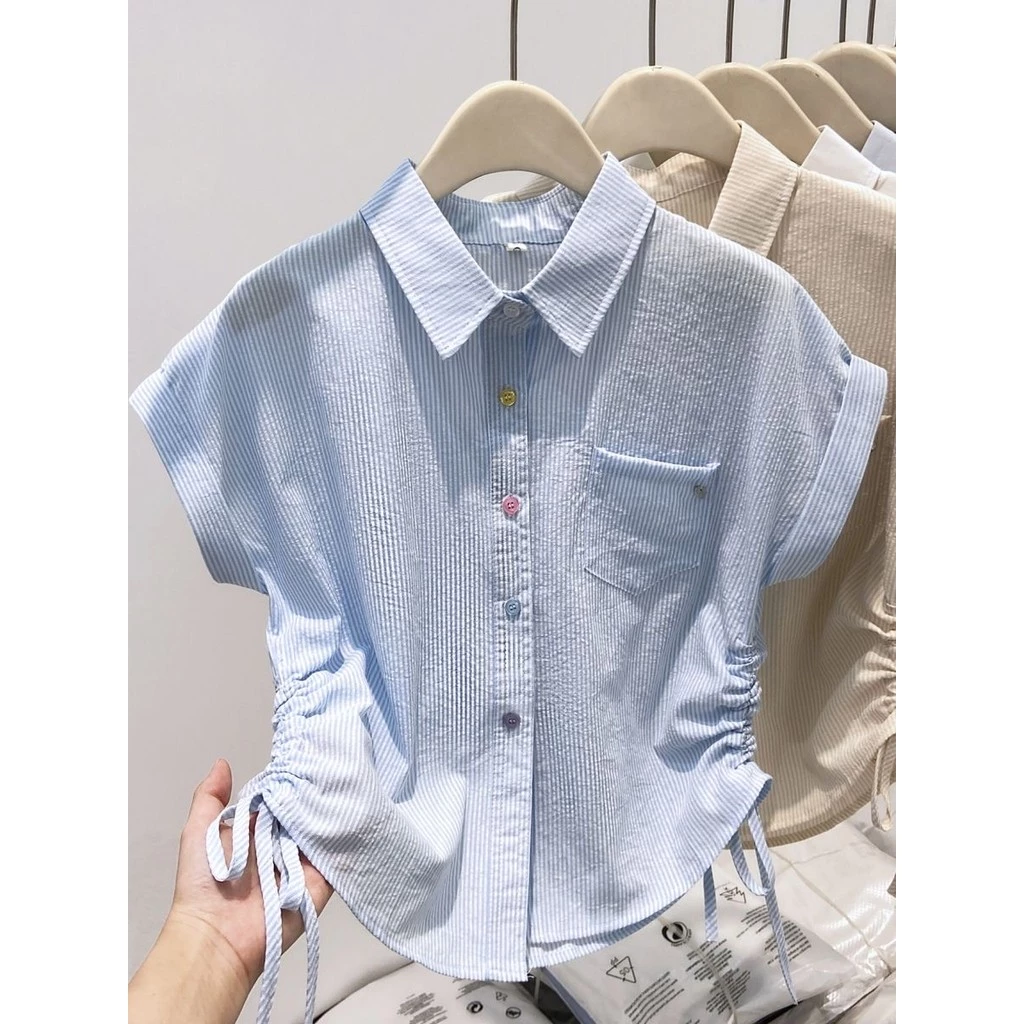 Dahong 💖99177 เสื้อเชิ้ตลายทางแขนสั้นสำหรับผู้หญิง oversize มีเชือกรูดเอวด้านข้าง เสื้อแฟชั่นสีทึบเหมาะกับทุกไลฟ์สไตล์