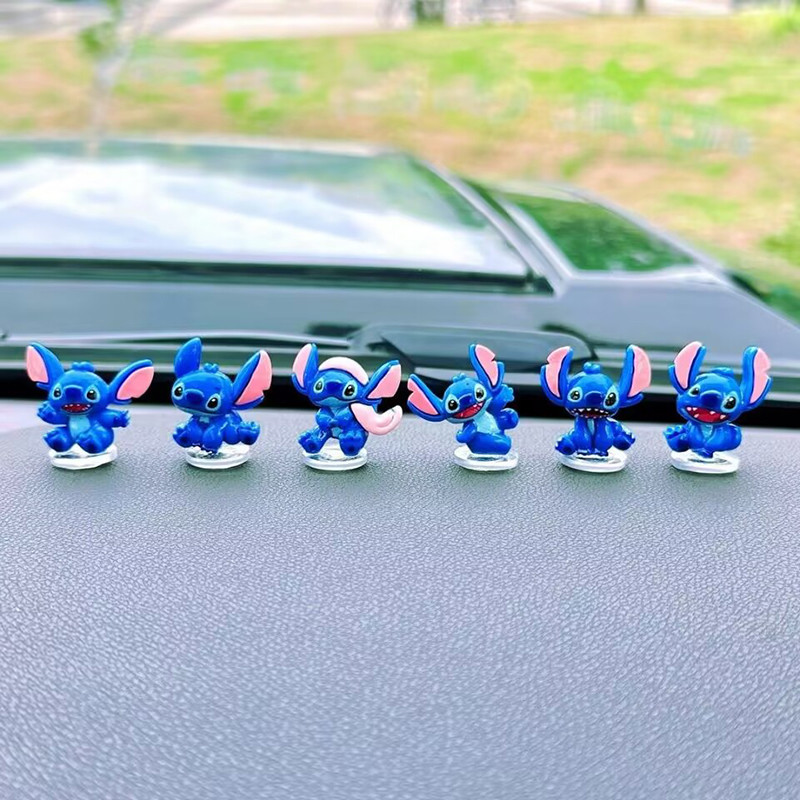 6/8PCS ใหม่ Stitch รูปตุ๊กตารถน่ารักเครื่องประดับสร้างสรรค์การ์ตูนอุปกรณ์ตกแต่ง DIY ของเล่น