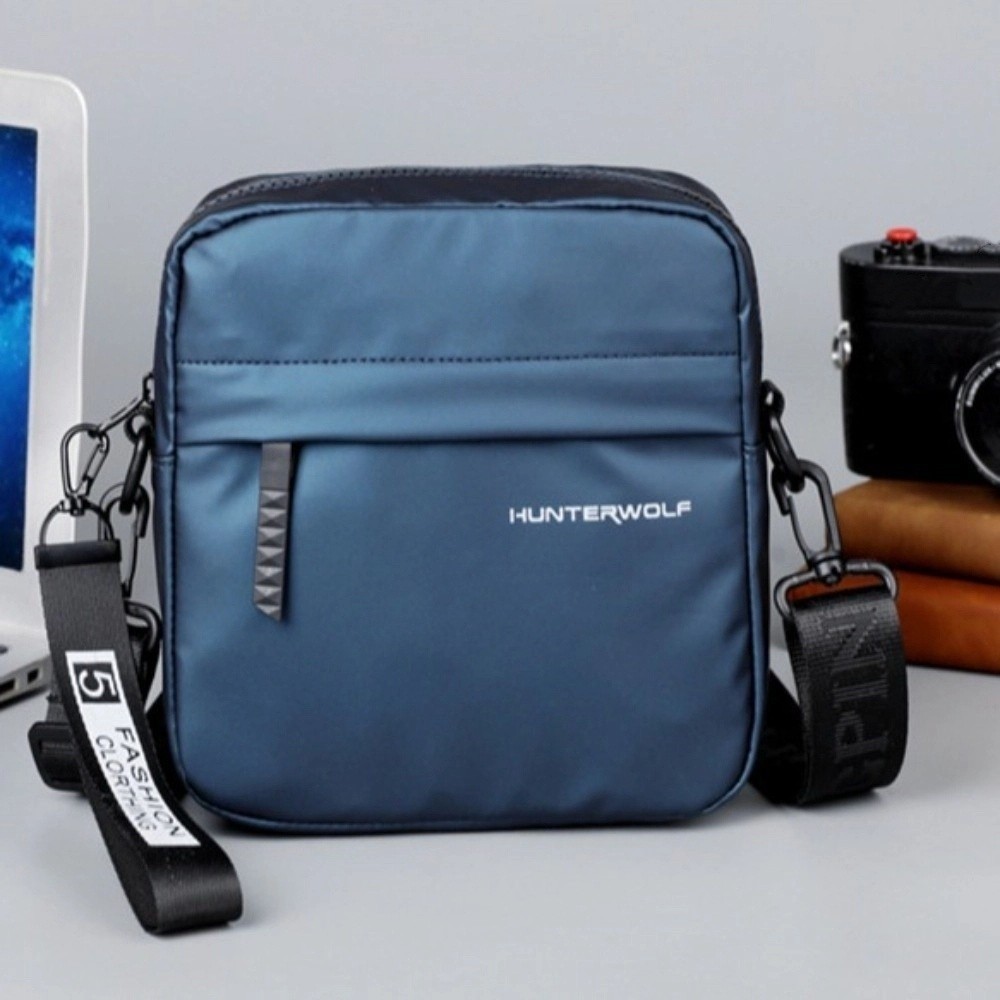 โปโลเอสพี ผู้ชายกระเป๋าสะพายข้างขนาดเล็ก,พร้อมจี้ความจุขนาดใหญ่กระเป๋าสะพายสี่เหลี่ยม,โทรศัพท์มือถือแพ็คกันน้ําสไตล์เกาหลีกระเป๋าโทรศัพท์กระเป๋า ผู้สื่อสาร ขี - รูปที่ 6