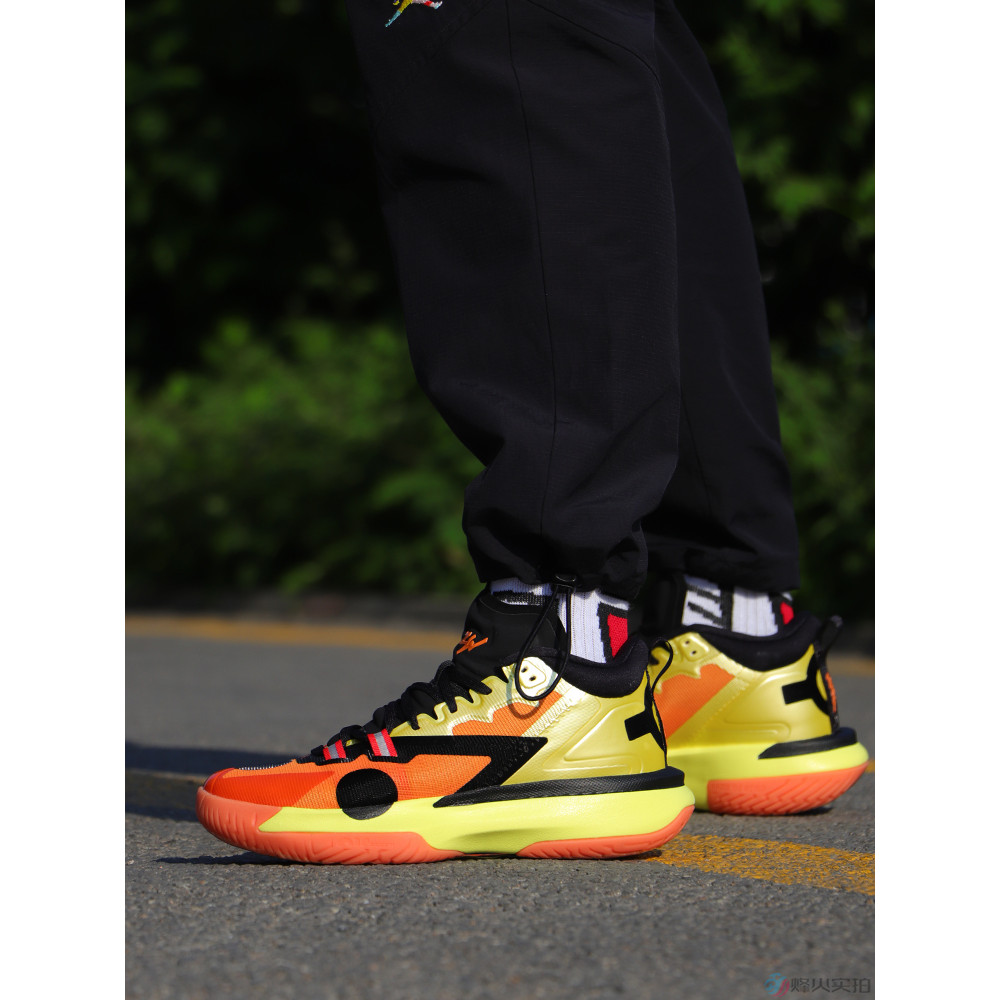 Beacon Air Jordan Zion 1 x รองเท้าบาสเก็ตบอล Naruto Zion DQ5569-780