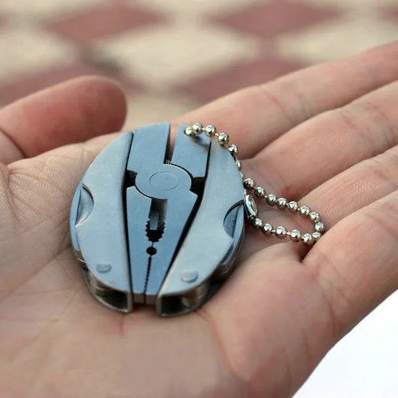 เครื่องมือพกพา EDC มัลติฟังก์ชัน: คีมพับสแตนเลส มีดพับและไขควงพวงกุญแจ สำหรับแคมปิงและการอยู่รอดในธรรมชาติ