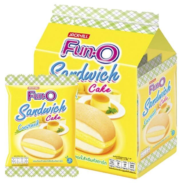 ฟันโอ แซนวิชเค้กสอดไส้ครีมคัสตาร์ด 13 ก. x 12 (FUN-O Sandwich Cake Custard 13 g x 12)