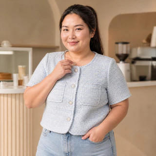 Suysuy พร้อมส่งเสื้อทวิตแขนสั้นคอกลม ไซส์ S-5XL กระเป๋า 2 ข้าง ใช้งานได้จริง กระดุมแต่งมุก เหมาะกับคุณผู้หญิง