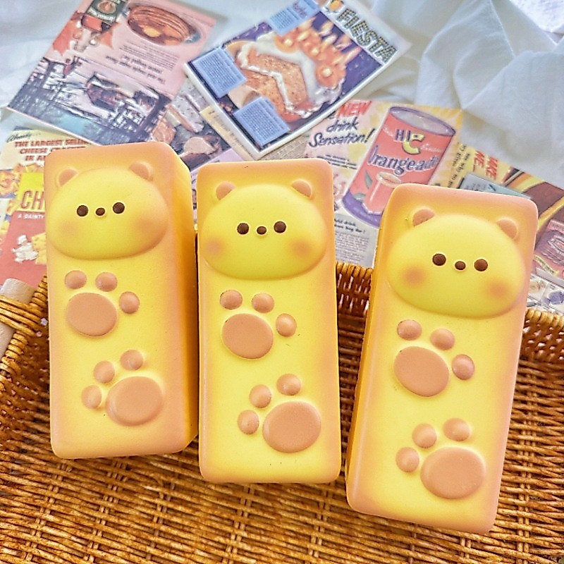 น่ารักจําลองขนมปังสกุชชี่ช้า เพิ่มขึ้น นุ่มบีบของเล่นคลายเครียด