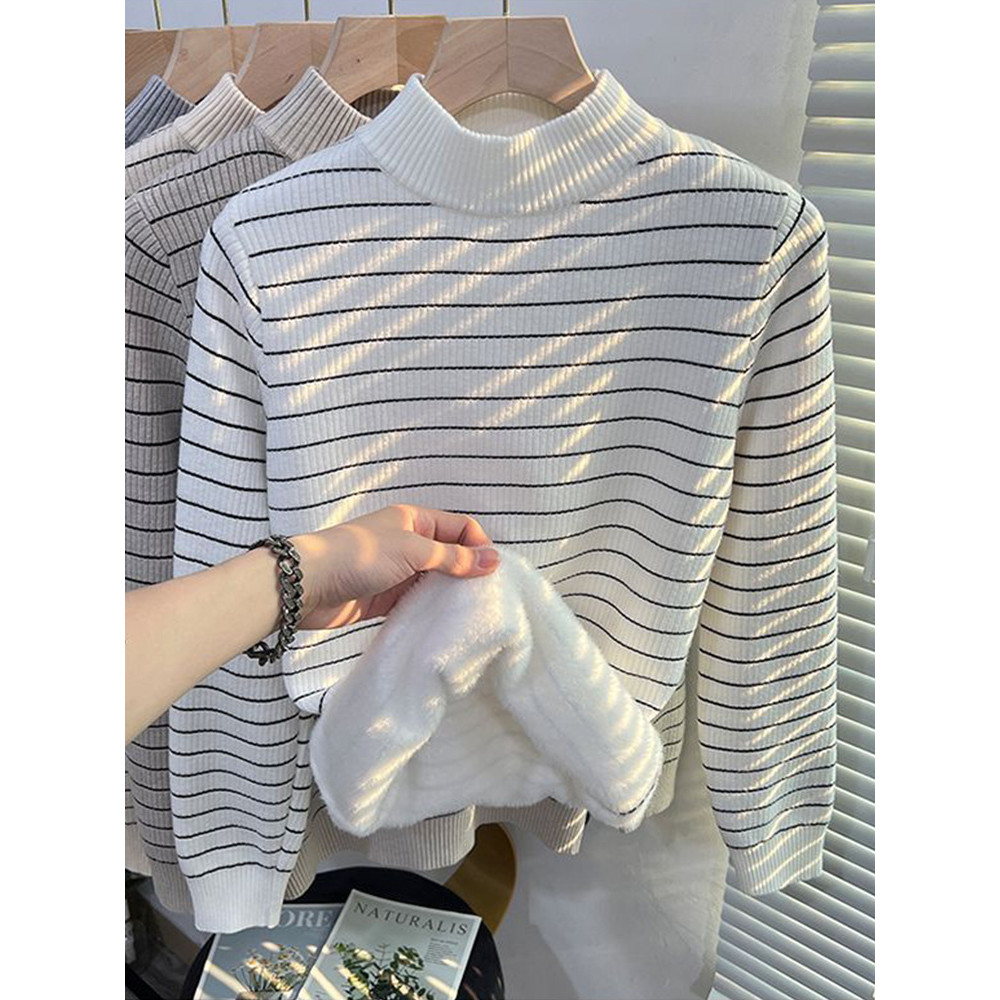 เสื้อคลุมไหล่สำหรับผู้หญิง กํามะหยี่หนา ดีไซน์ใหม่ สวมใส่ง่ายทุกโอกาส สีขาบ