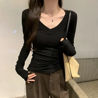 Hotgirl พร้อมส่ง สื้อยืดแขนยาวผู้หญิง เสื้อยืดเข้ารูป แขนยาวคอวี สไตล์พื้นฐาน เรียบง่าย ผ้าใส่สบาย