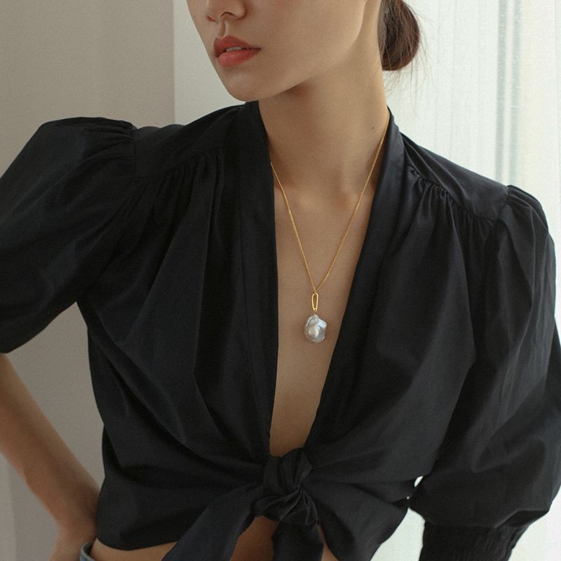 สร้อยคอมุก Baroque สไตล์ hetero-shaped ทำจากโลหะ ดีไซน์เรียบง่ายและแฟชั่นสำหรับผู้หญิง