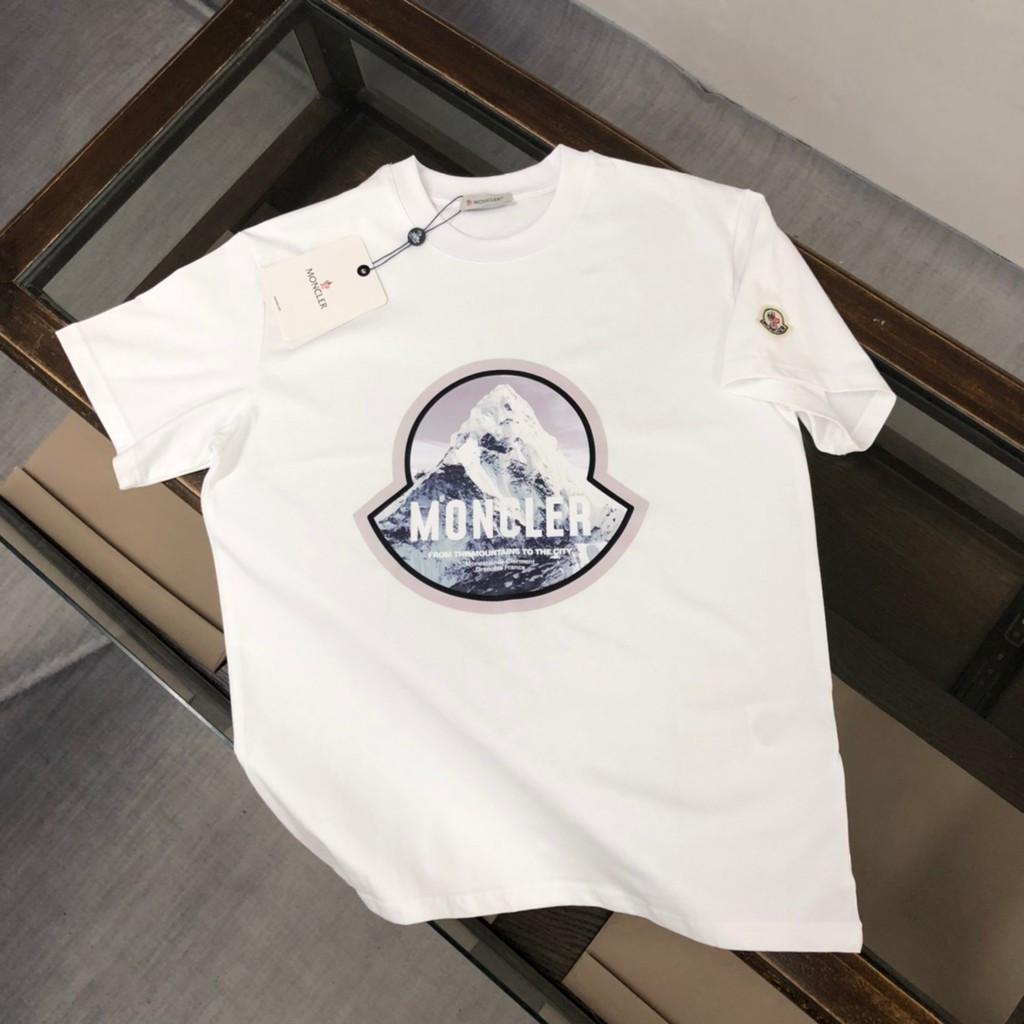 Moncler2026 Moncler 2026 คลาสสิกรอบคอแขนสั้นเสื้อยืดผู้ชายผู้หญิงสไตล์รอบคอ Slim-Fit High-End Breath