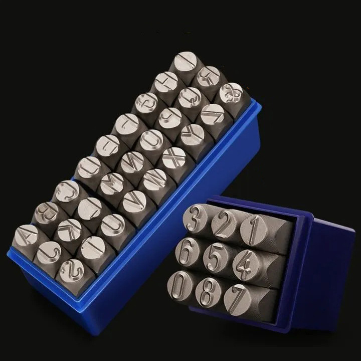 ตัวตอกโลหะ 0-9 / A-Z ชุดตัวตอกตัวเลขและตัวอักษรภาษาอังกฤษขนาด 6 มม. (Metal Stamping Kit)
