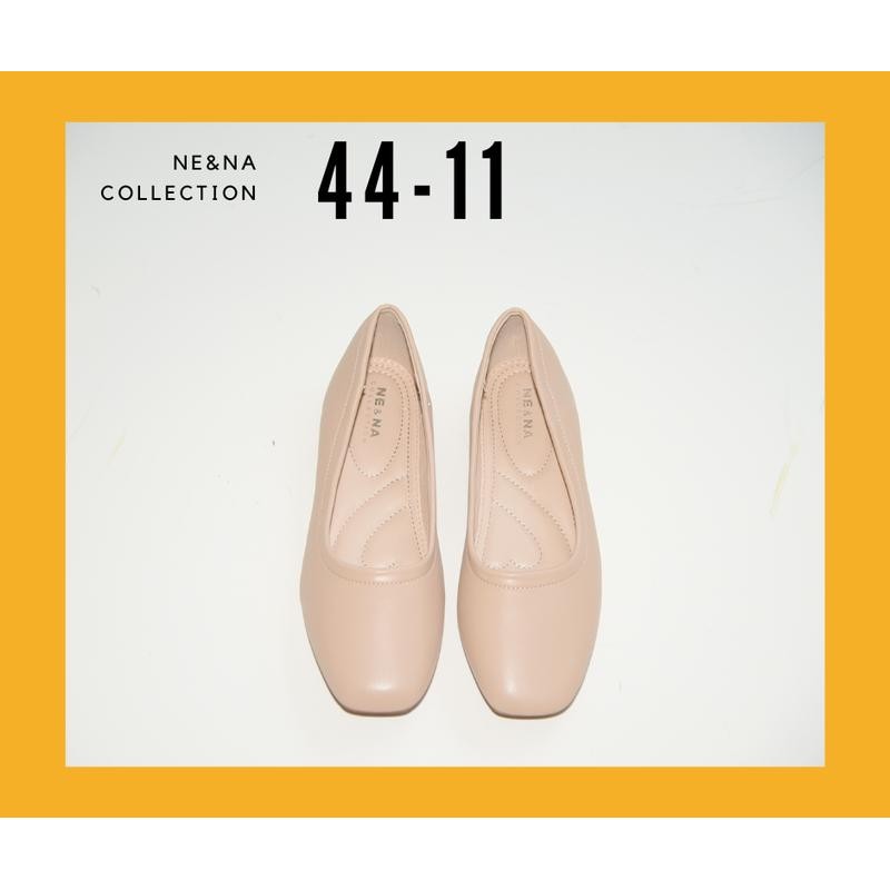 รองเท้าเเฟชั่นผู้หญิงเเบบคัชชูส้นเตี้ย No. 44-11 NE&NA Collection Shoes