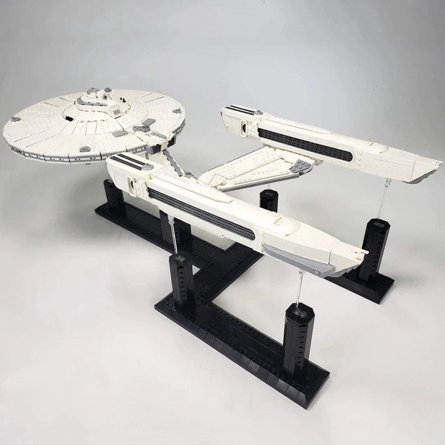 Space Treks Enterprise Building Blocks รุ่น Uss Enterprise ยานอวกาศอิฐ 5032 ชิ้น Ultimate Collector 