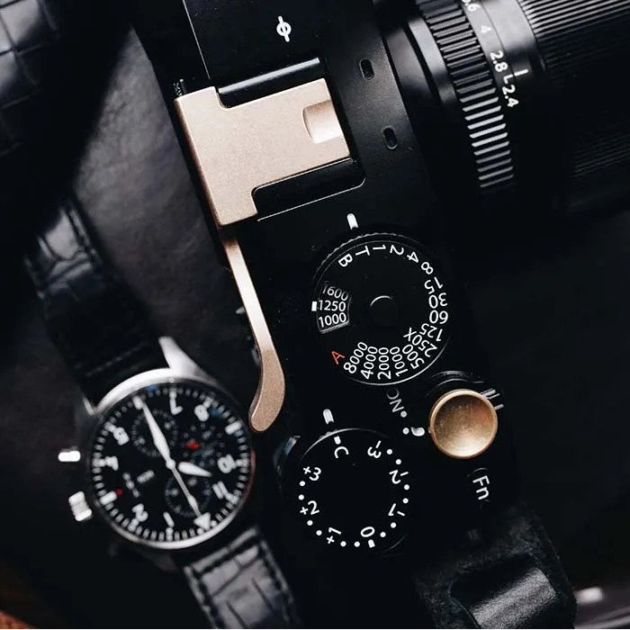 ทองเหลือง Thumb Grip Thumb Rest ร้อนรองเท้าสําหรับ FujiFilm X100F XT20 XT10 X100F X100V Xpro2 XPRO1 