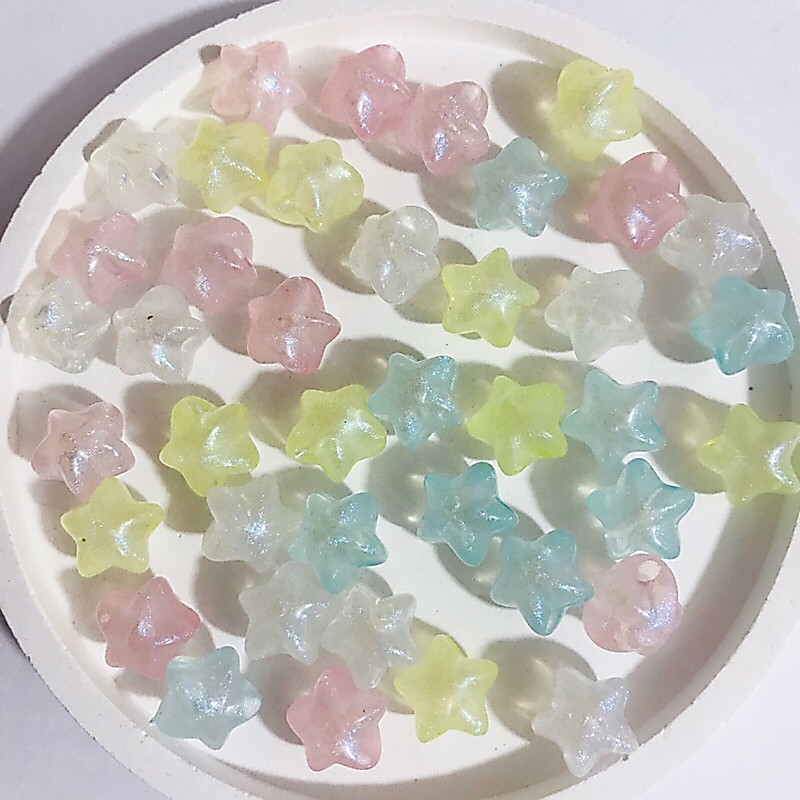 ⭐️ จี้รูปดาวเรืองแสงได้ 20 ชิ้น เลือกสีได้ | ขนาด 10x10 mm | DIY จี้กำไล จี้สร้อยคอ จี้พวงกุญแจ