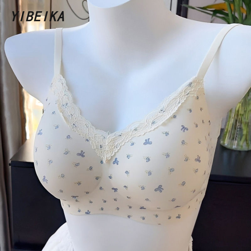 น่ารักBra ลายดอกไม้ ไม่มีโครงเหล็ก ชุดชั้นใน ดันทรง ชุดชั้นในหน้าอกเล็ก