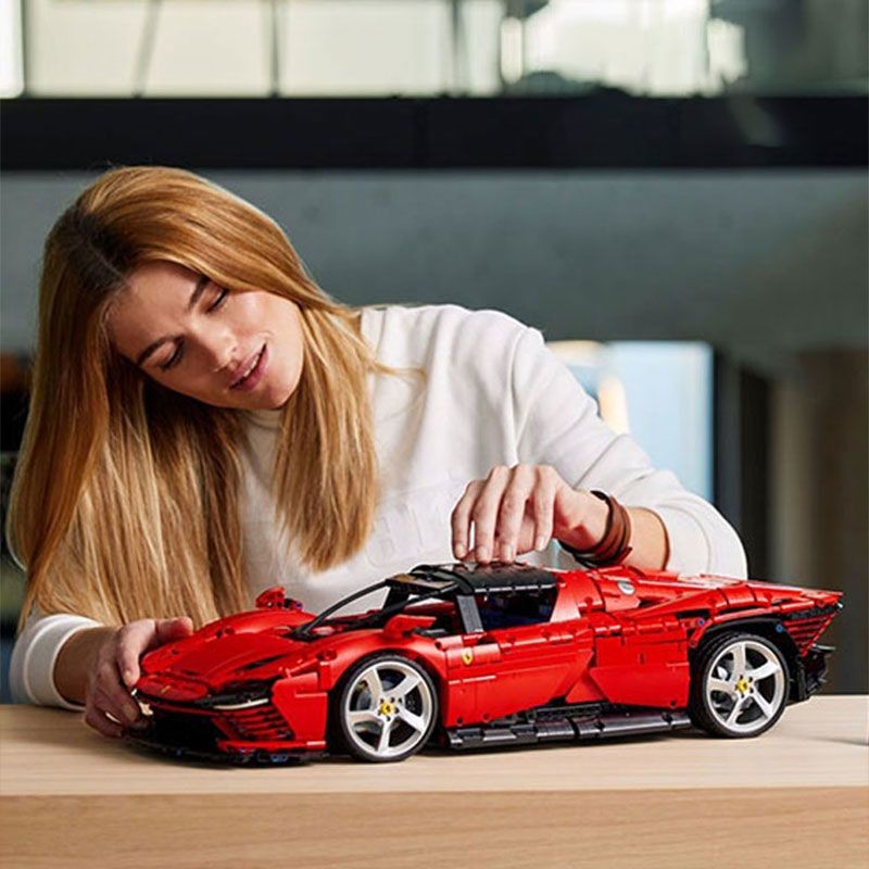 ใช้งานร่วมกับ LEGO 42143 Ferrari SP3 ประกอบอาคารบล็อกรถสปอร์ตเด็กการศึกษารถแข่งของเล่นเด็กรถเข้ากันไ