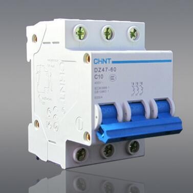 正泰电器 三相断路器 DZ47-60 3P C16A20A25A32A40A63A 家用空气